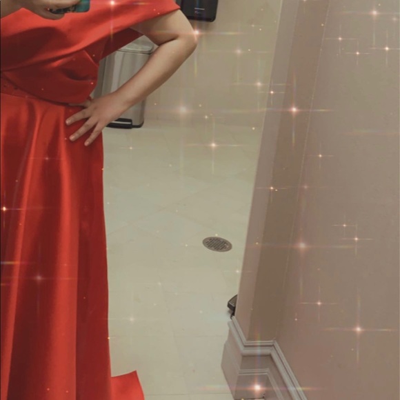 Sara Badr Off Shoulder Red Gown - Picture 6 of 6